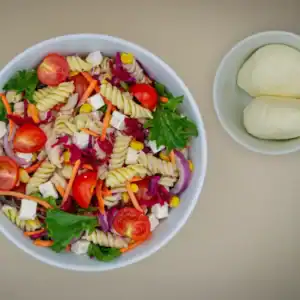 classic italian mozzarella bowl salat
